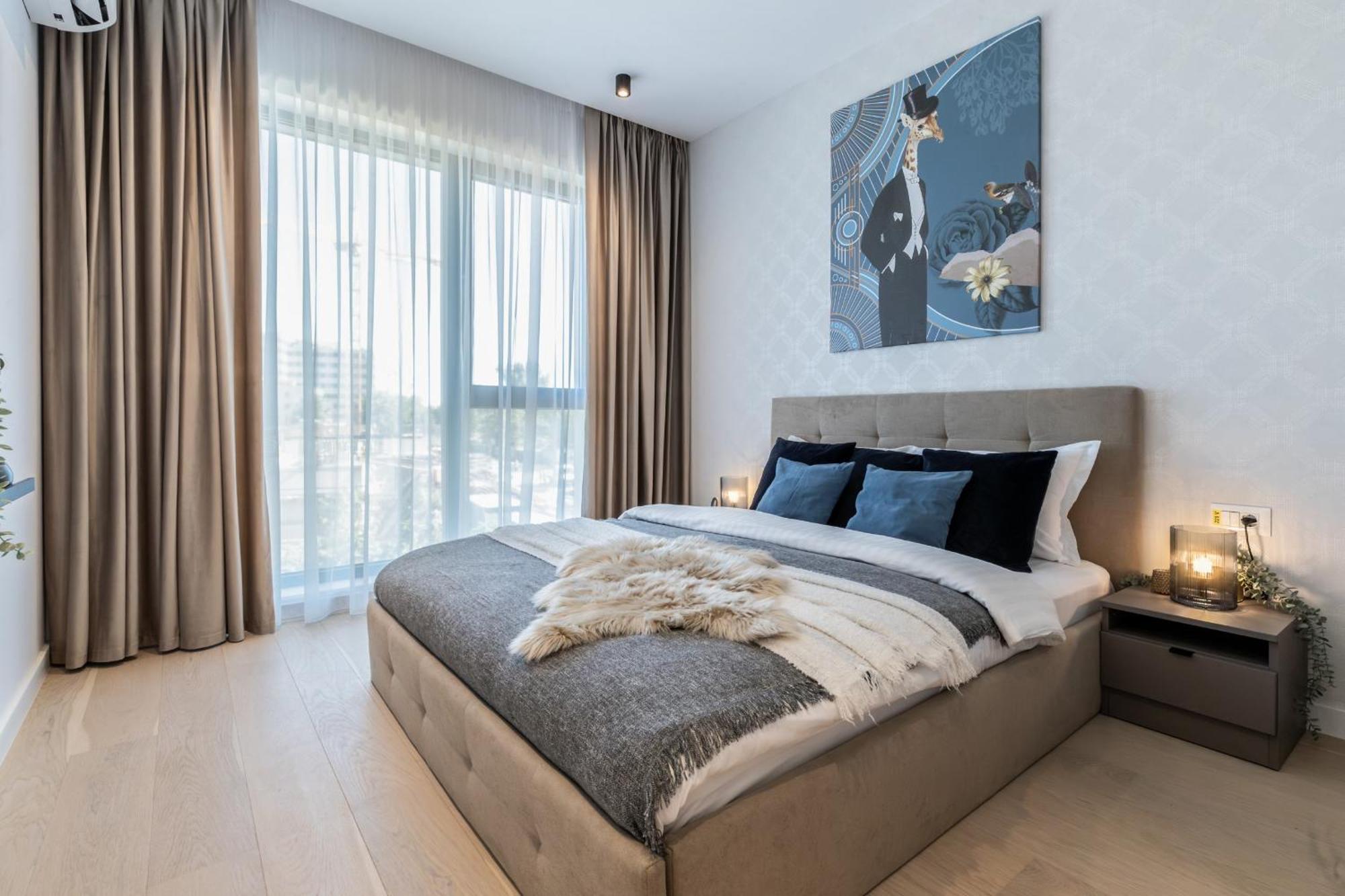 Stylish 1br With Balcony In Vibrant Business Area * Bucharest