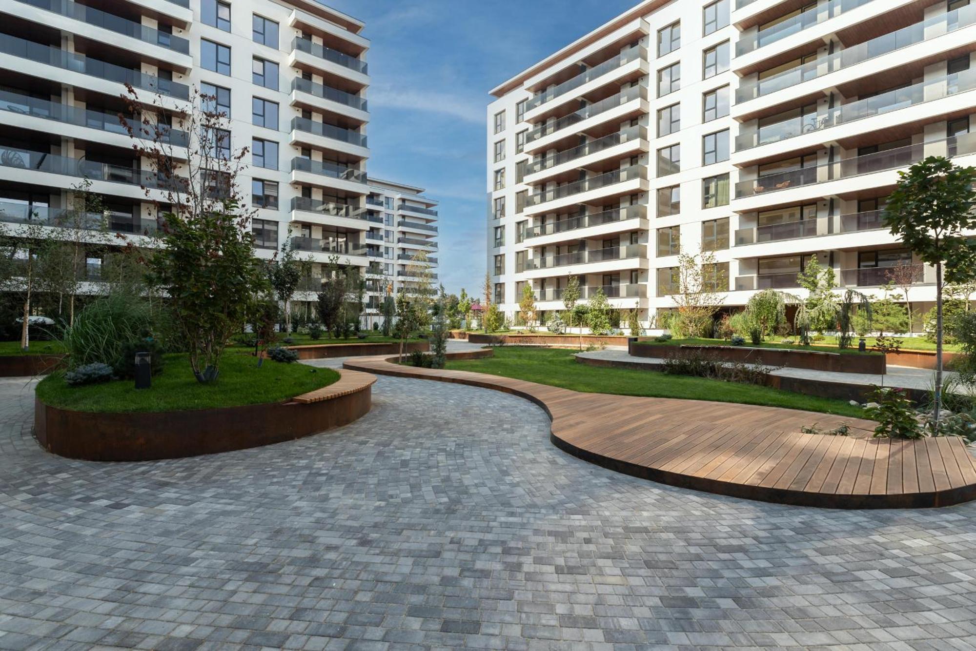 Stylish 1br With Balcony In Vibrant Business Area בוקרשט