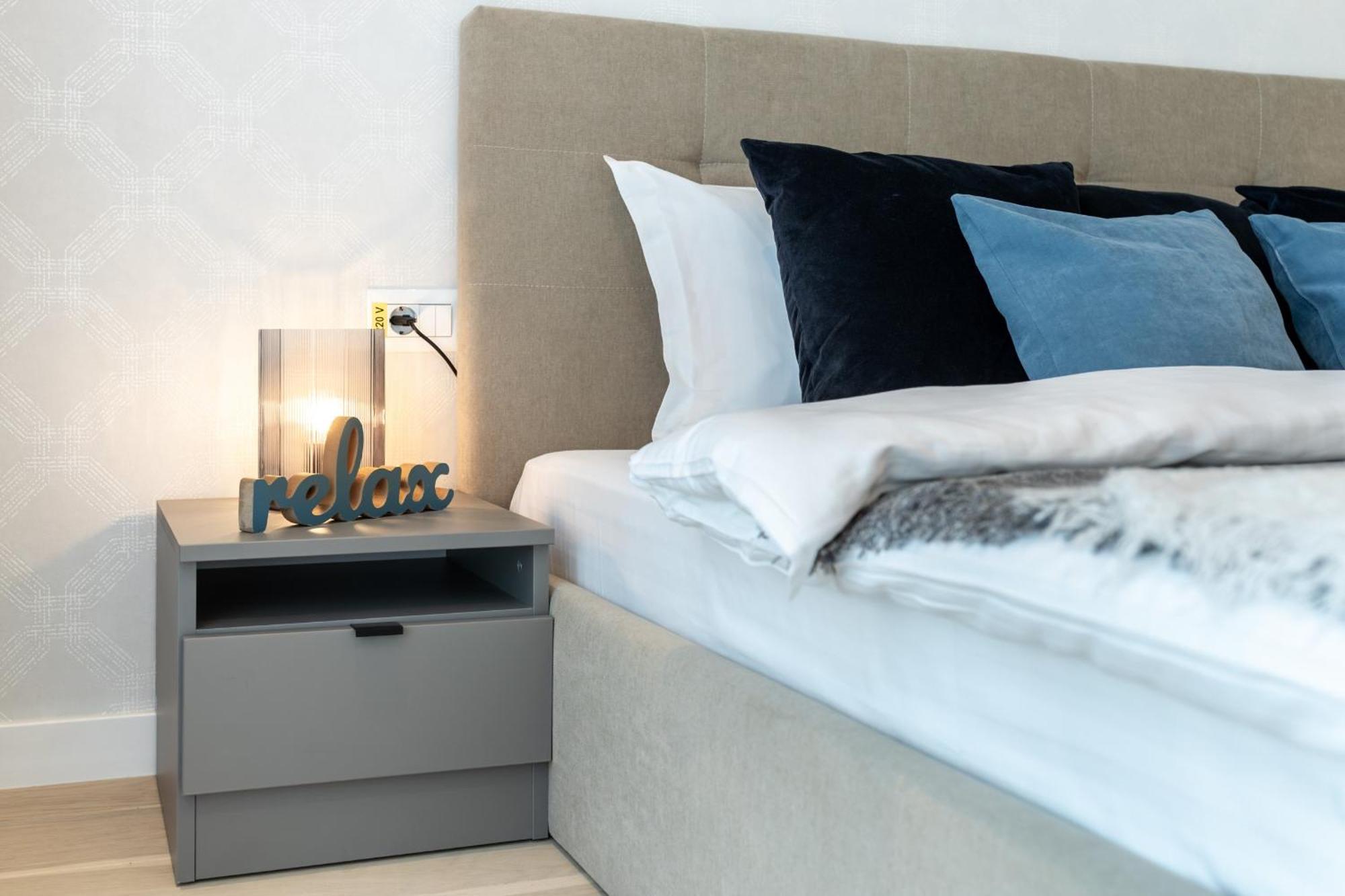 Stylish 1br With Balcony In Vibrant Business Area * 布加勒斯特