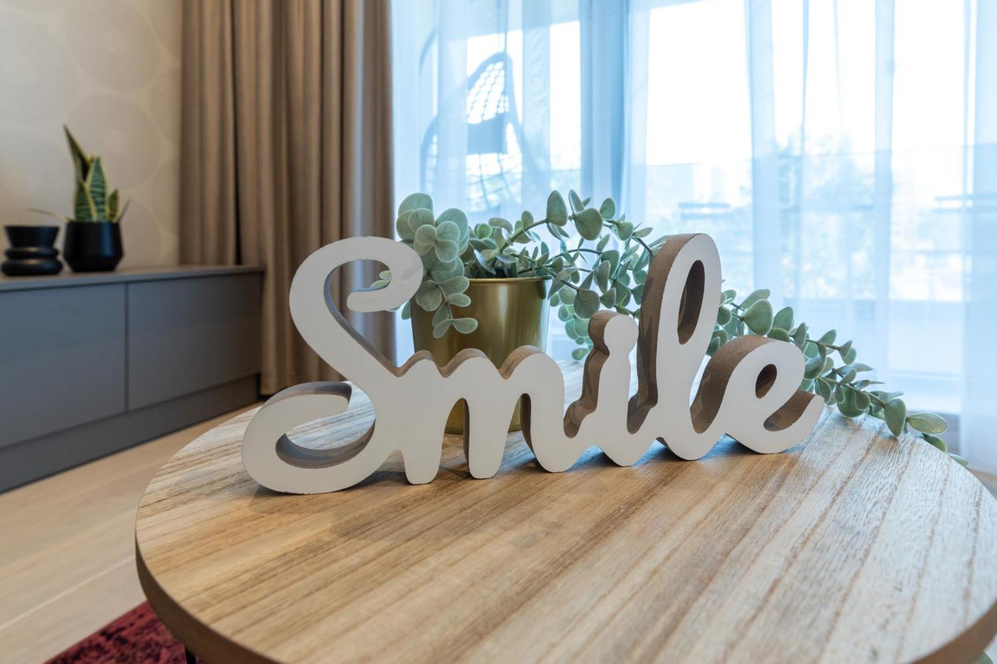 Stylish 1br With Balcony In Vibrant Business Area דירה בוקרשט
